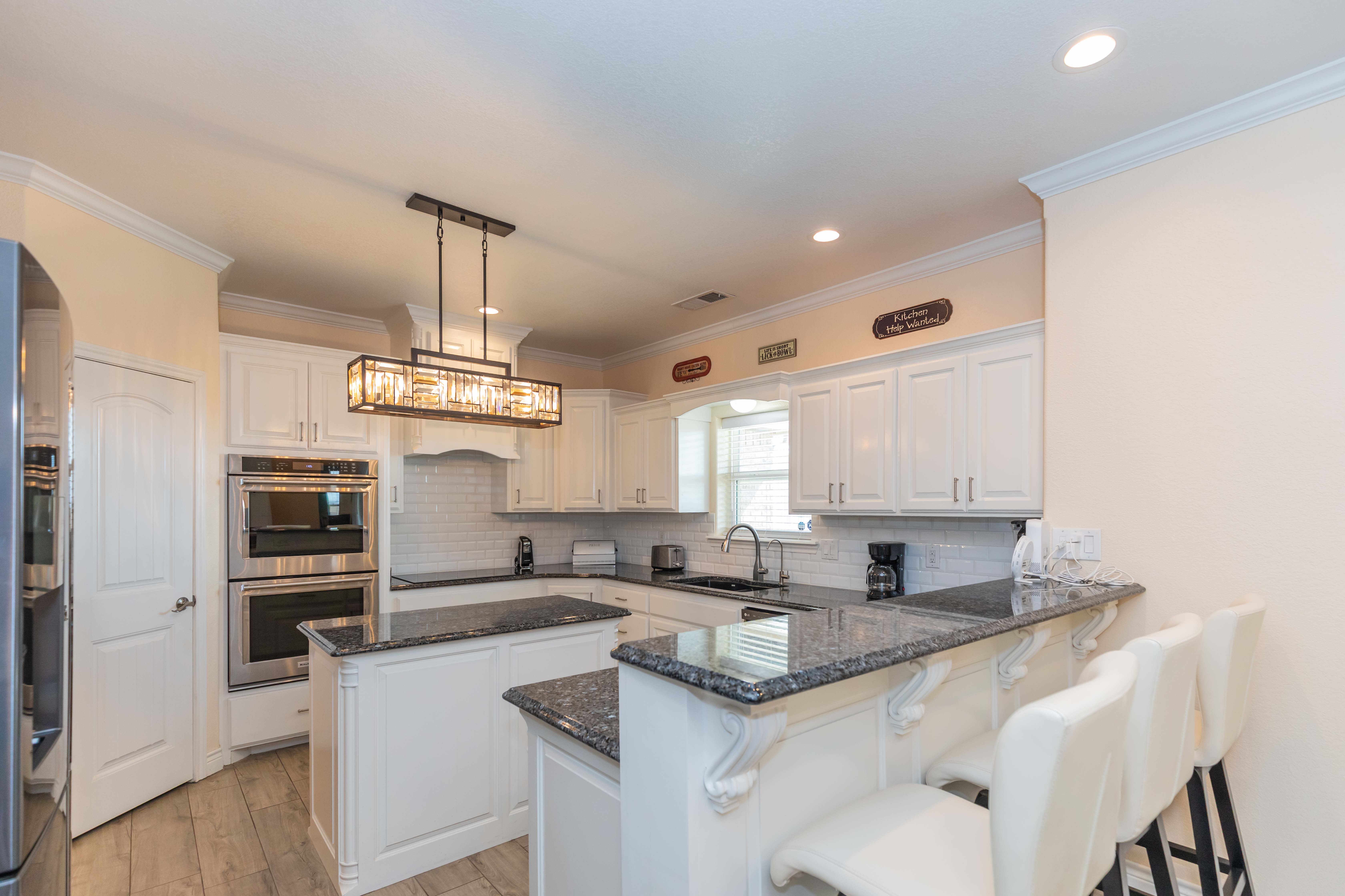 Kitchen at 21561 Arnot Road